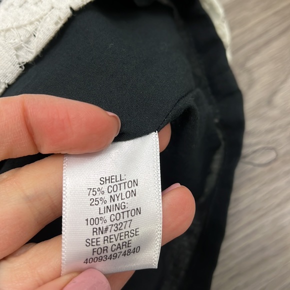 Apt. 9 Women’s Off White Lace Overlay Black Sleeveless Dress- size XL - Picture 7 of 7